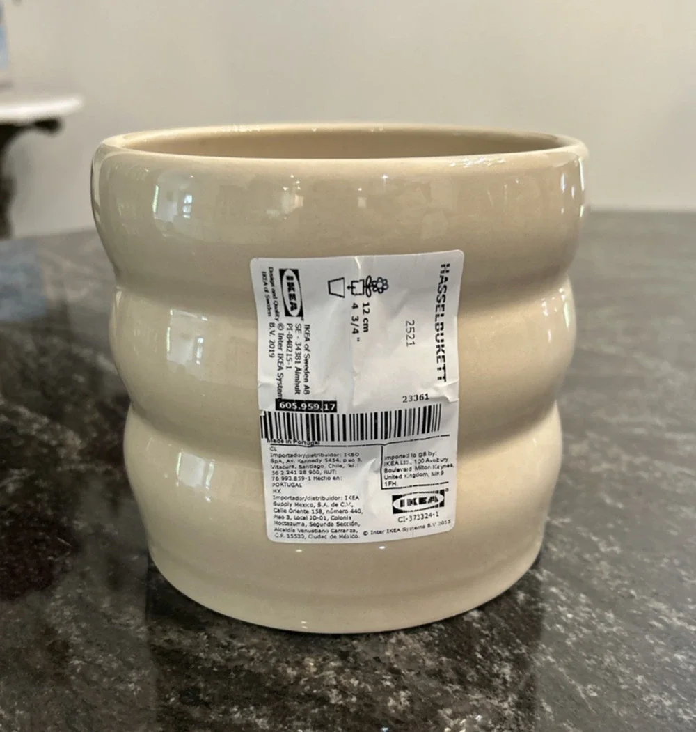 IKEA HasselBukett Ceramic Flower Vase Makeup Holder Plants Storage Beige 4.75